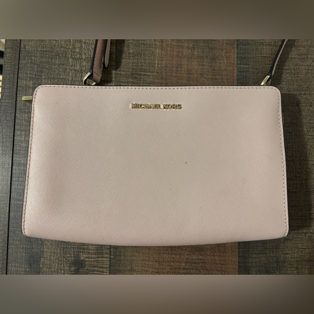 Michael Kors Soft Pink Purse